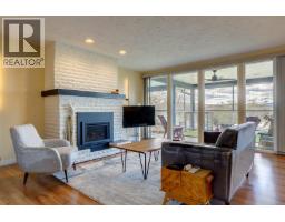 Bedroom - 674 Pheasant Road, Vernon, BC V1B3B1 Photo 12