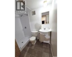 304 Second Avenue E, Lampman, SK S0C1N0 Photo 30