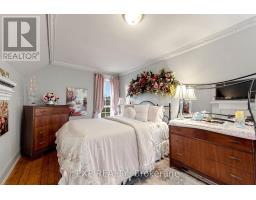 28 Simcoe Street, Kawartha Lakes, ON K9V2G4 Photo 16