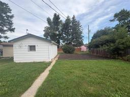 12 Earl Avenue, Dauphin, MB R7N0N3 Photo 43