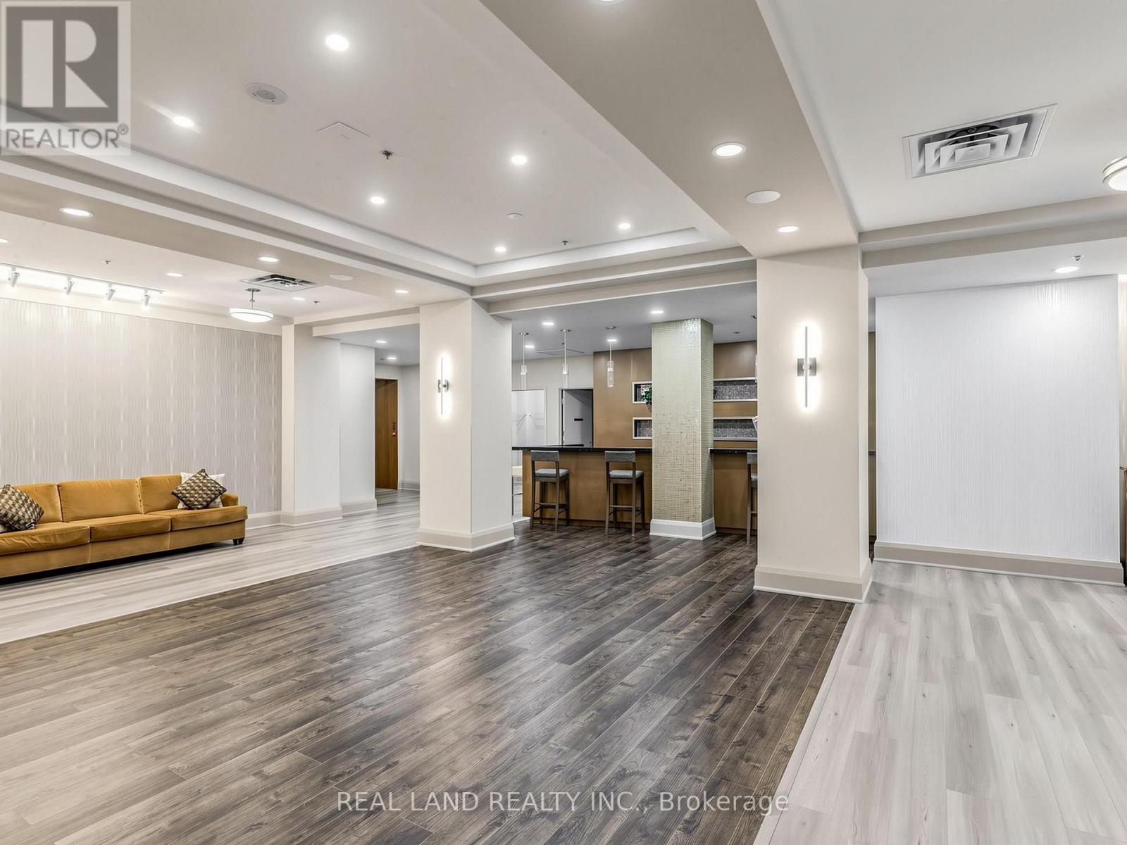 #805 60 BRIAN HARRISON WAY - Image 39