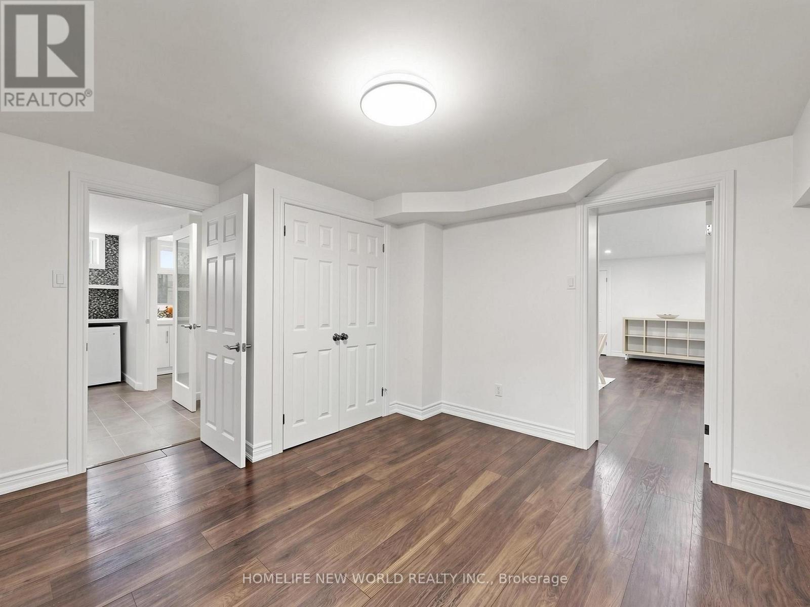 5 ALDERDALE COURT - 30