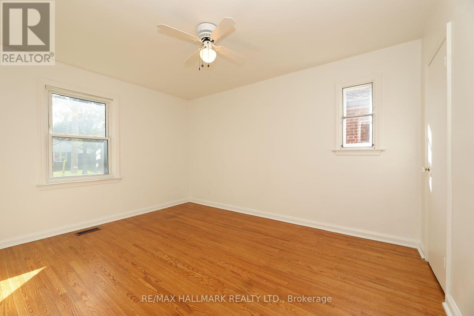 55 ATHOL AVENUE - 13