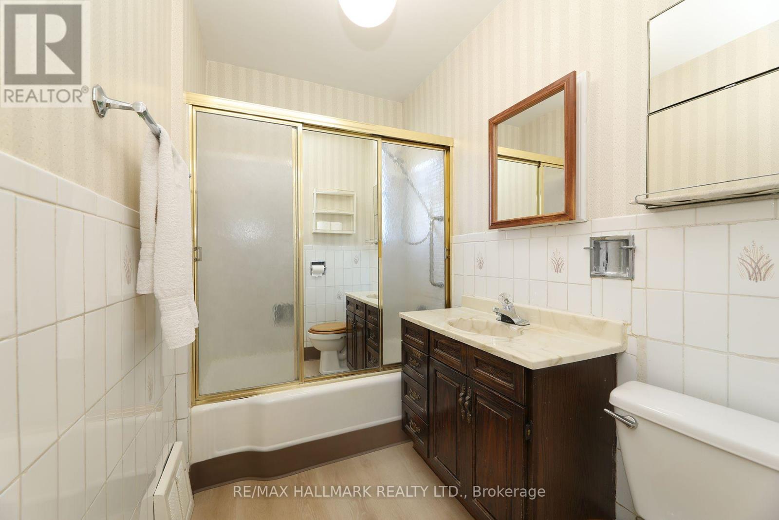 55 ATHOL AVENUE - 14