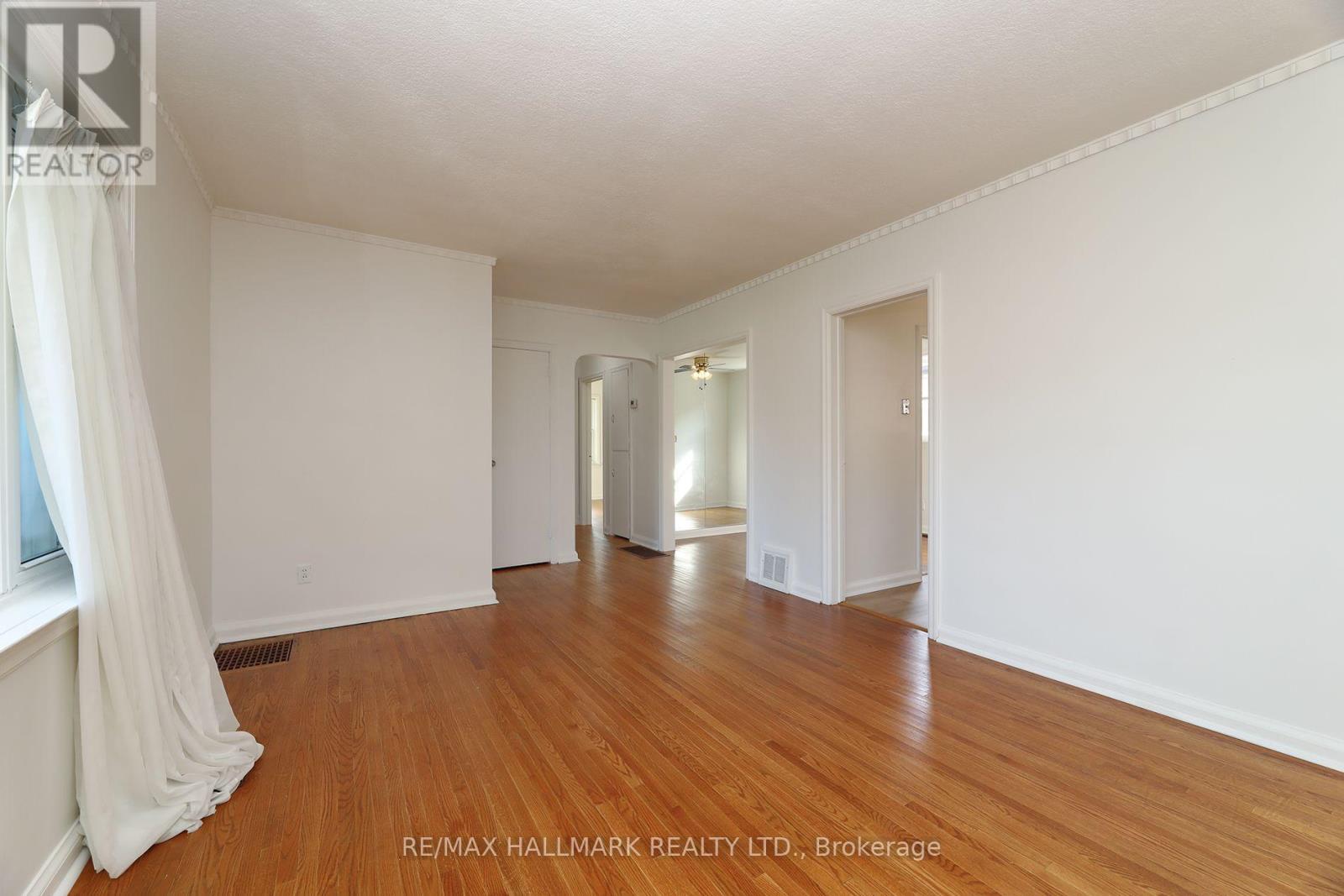 55 ATHOL AVENUE - 9
