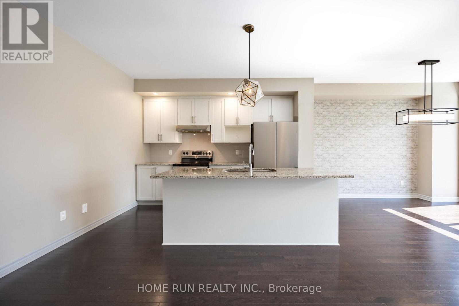 818 CLAPHAM TERRACE, Ottawa — photo 6