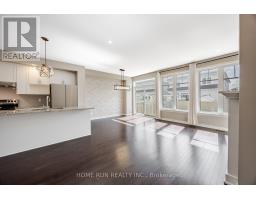 818 Clapham Terrace, Ottawa, ON K2S2N8 Photo 8