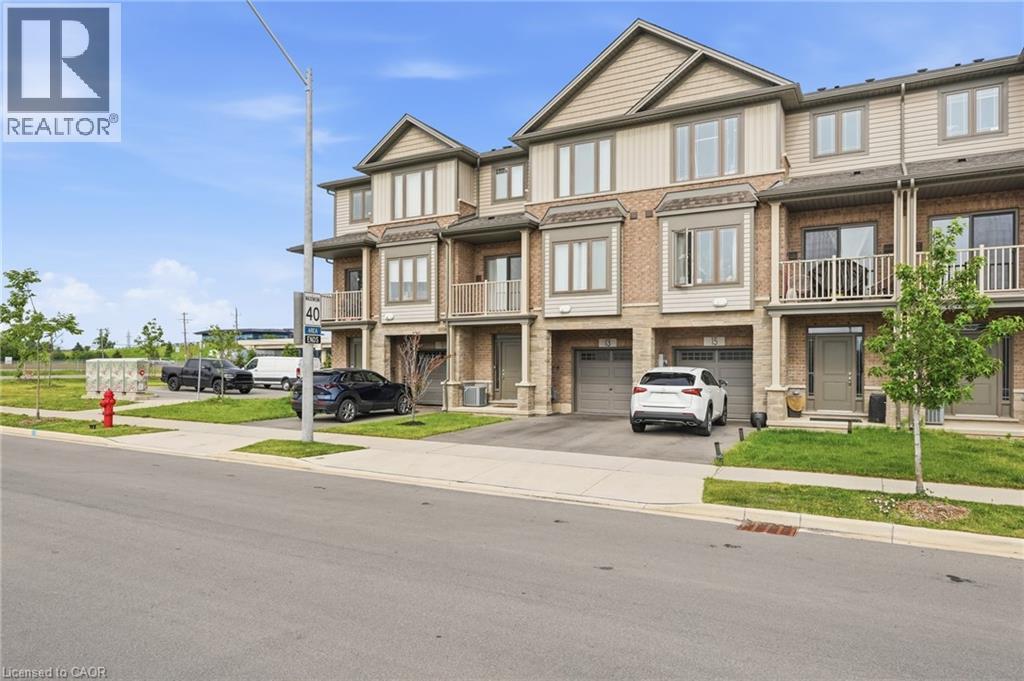 13 RACHEL Drive, Stoney Creek — photo 2