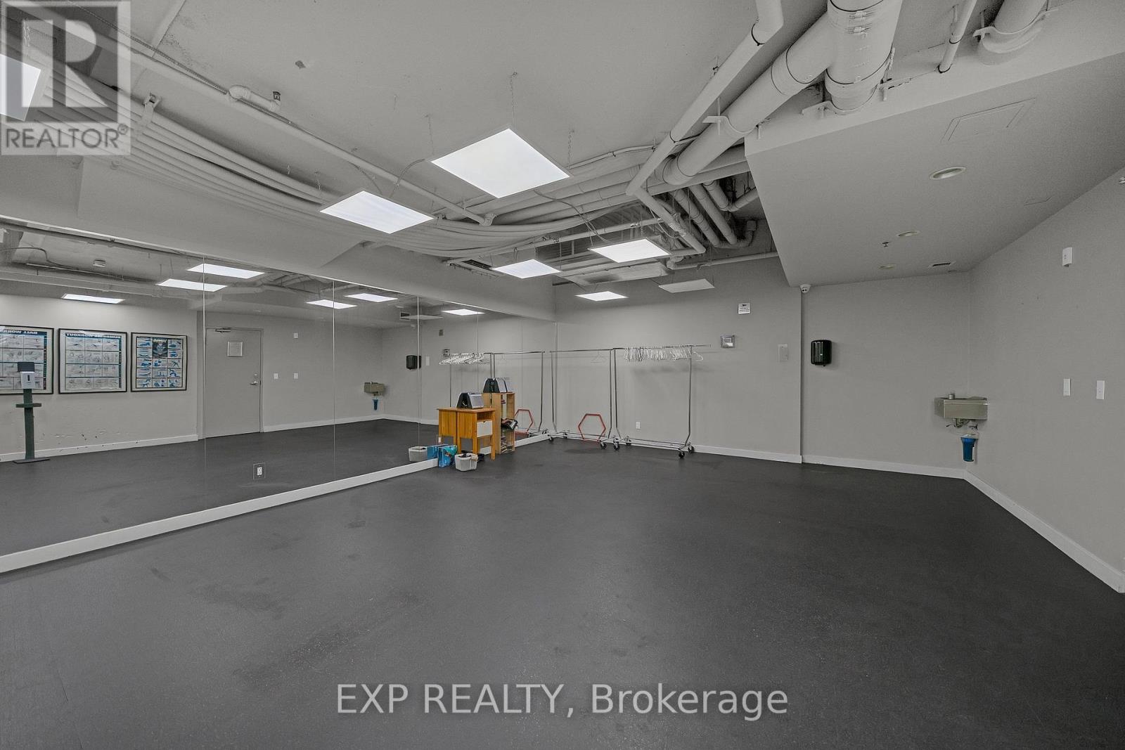 #403 150 SUDBURY STREET - 19