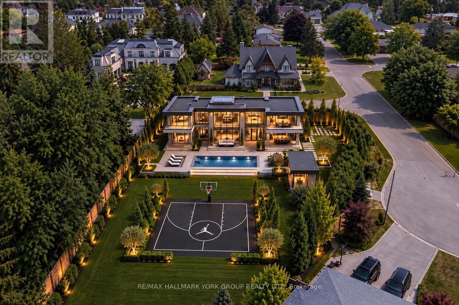 256 BANNER LANE - 2
