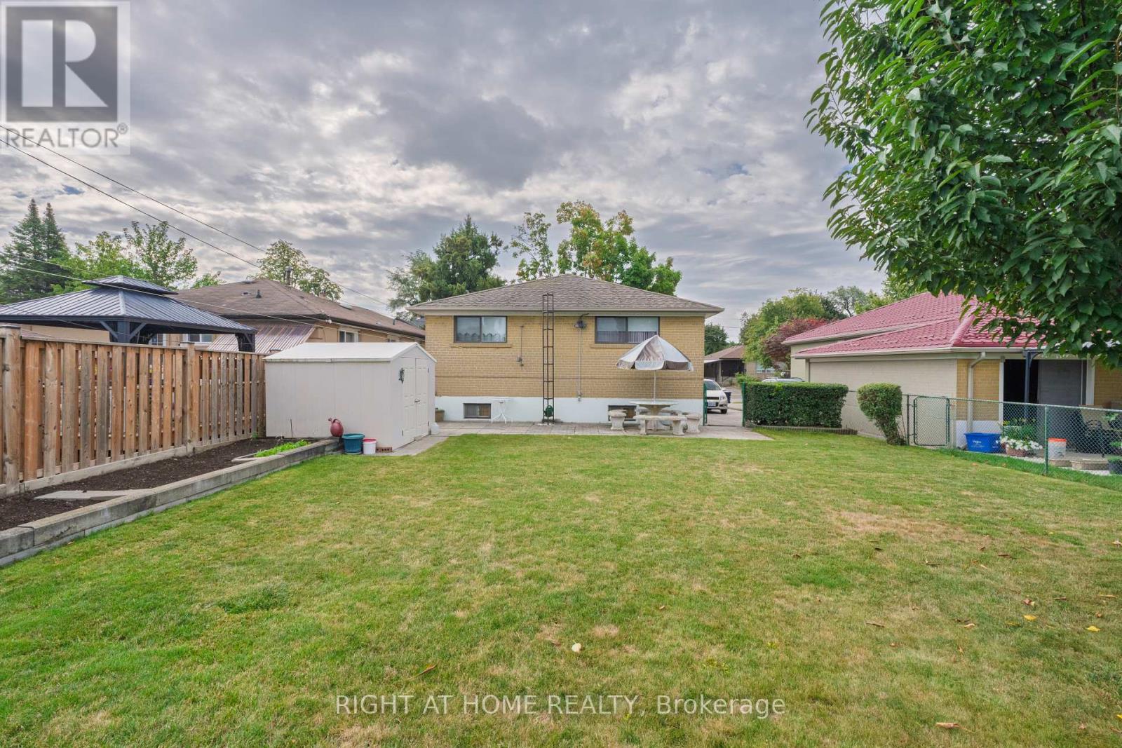 22 MONTERREY DRIVE - Image 26