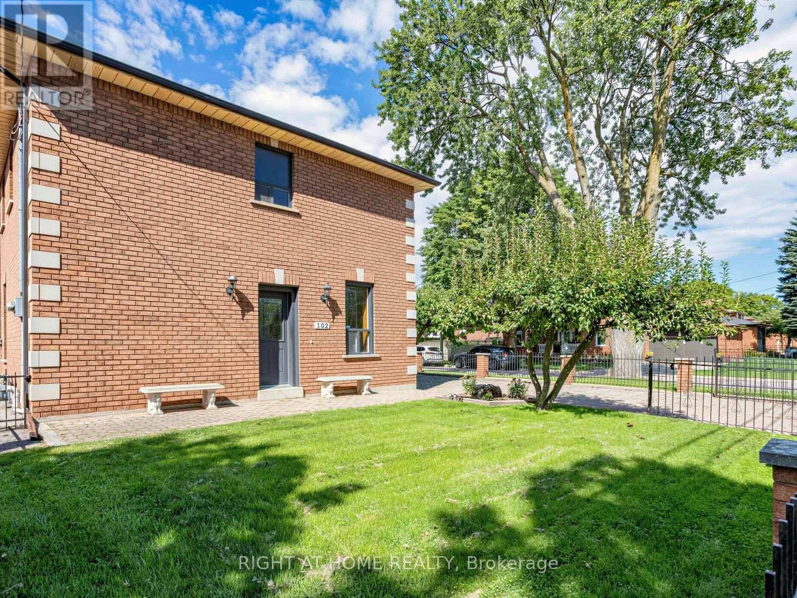 102 JUDSON STREET - 4