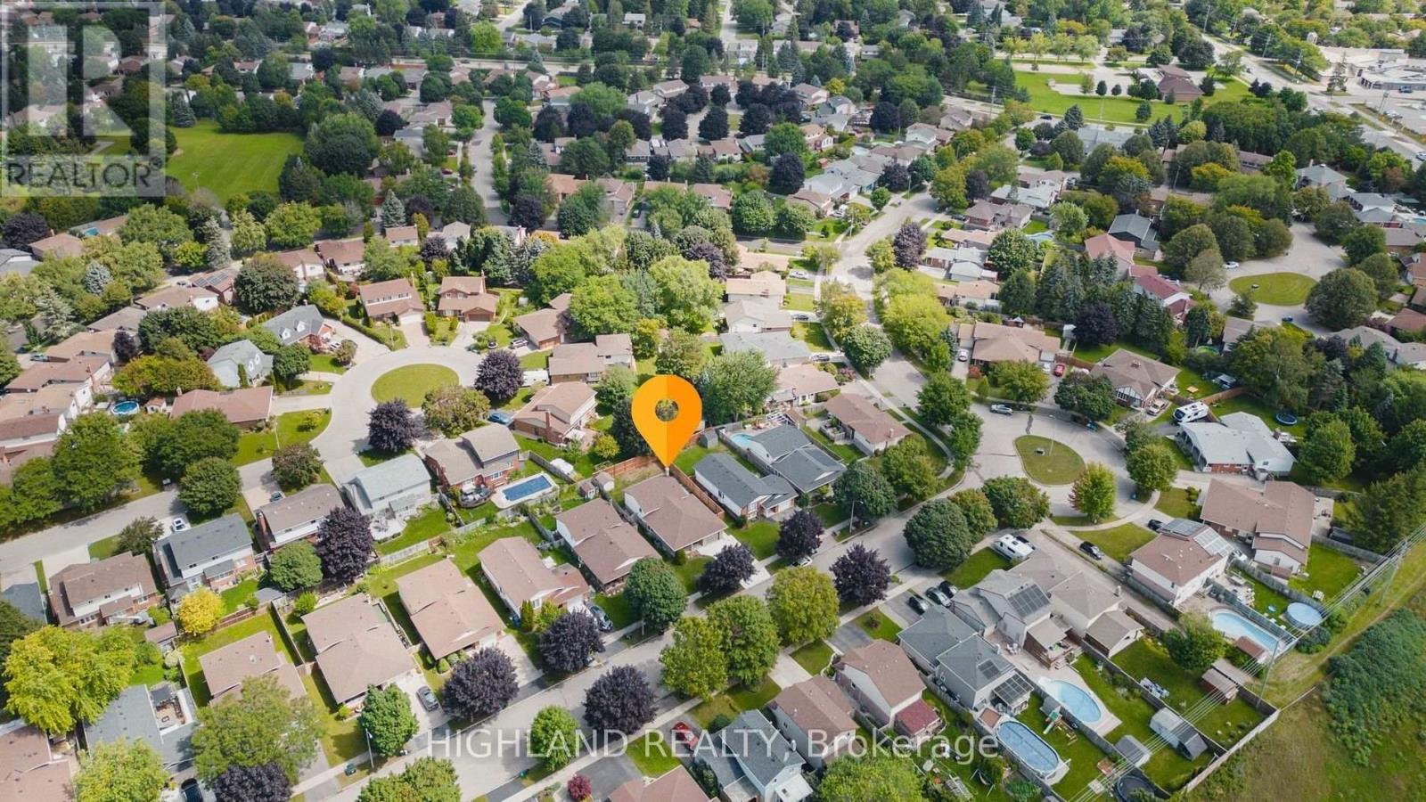 182 FOXHUNT ROAD — photo 3