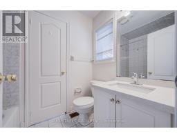 13 Pembrooke Road, Markham, ON L6C2L2 Photo 42