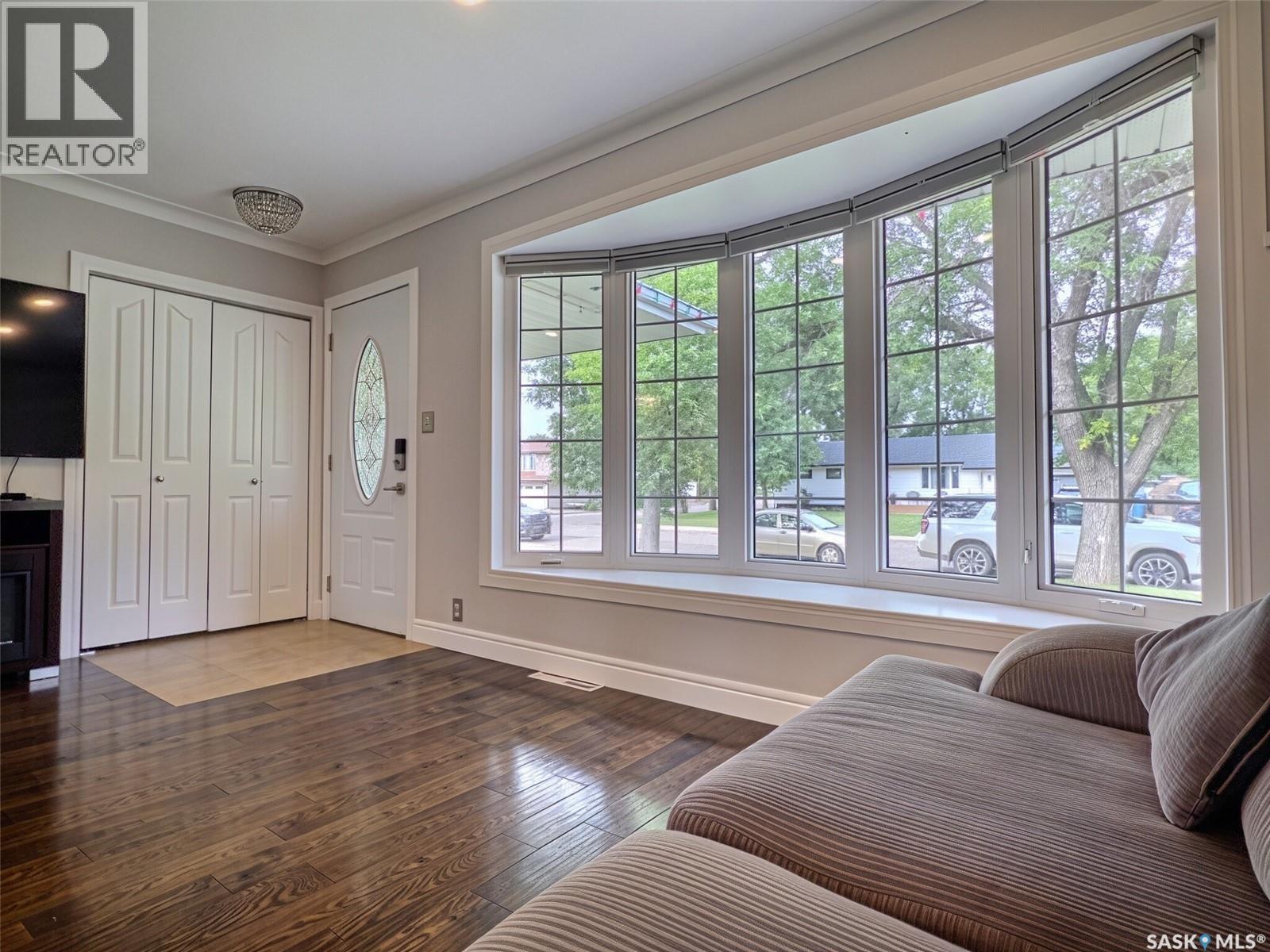 144 McDonald ROAD - 4