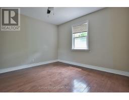 33 Regina Avenue, Toronto, ON M6A1R4 Photo 14