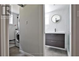33 Regina Avenue, Toronto, ON M6A1R4 Photo 30