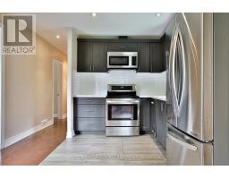 Bedroom - 33 Regina Avenue, Toronto, ON M6A1R4 Photo 7