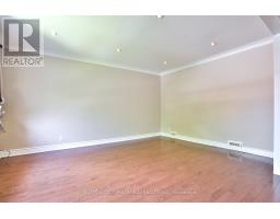Bedroom - 33 Regina Avenue, Toronto, ON M6A1R4 Photo 8