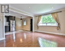 Kitchen - 33 Regina Avenue, Toronto, ON M6A1R4 Photo 9