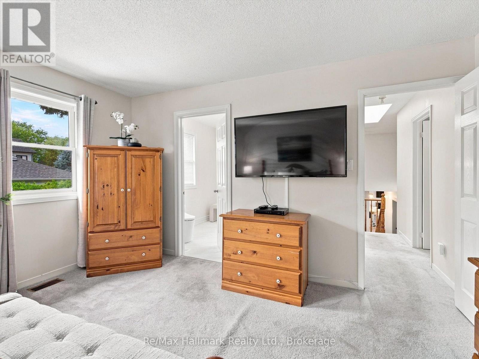 2031 DUNCAN ROAD - Image 24