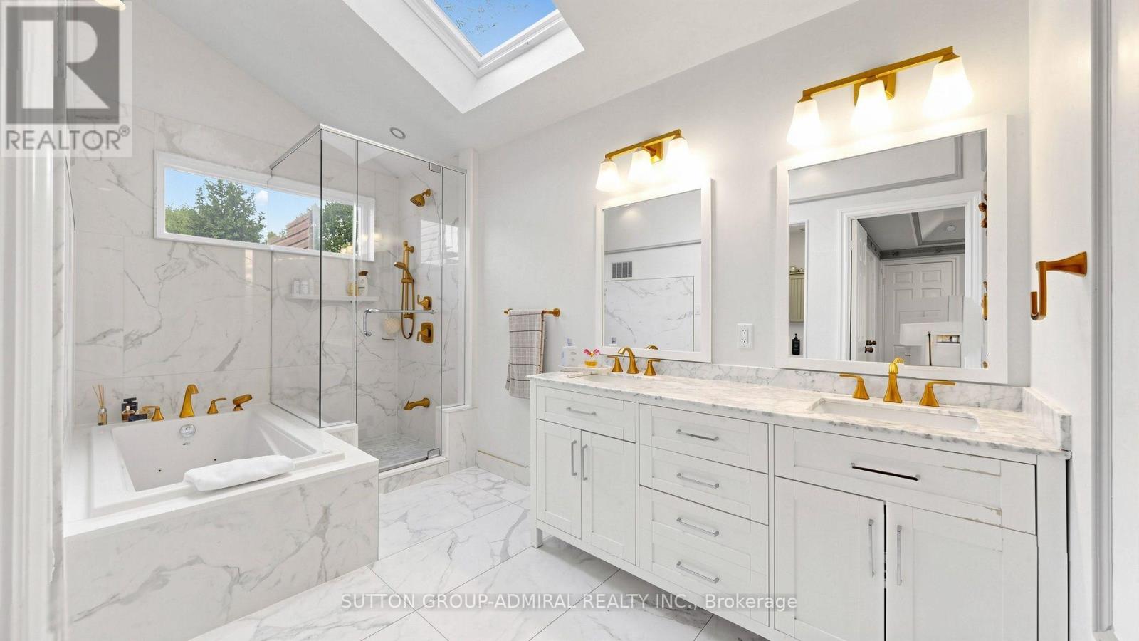 12 SAUNDERS LANE - 20