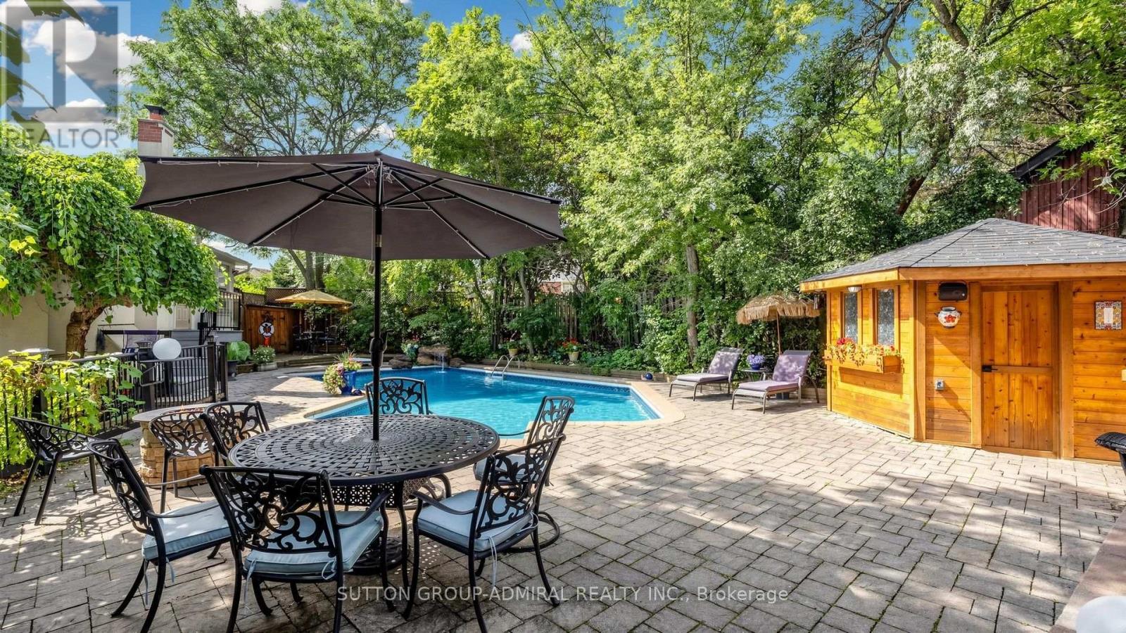 12 SAUNDERS LANE - 41
