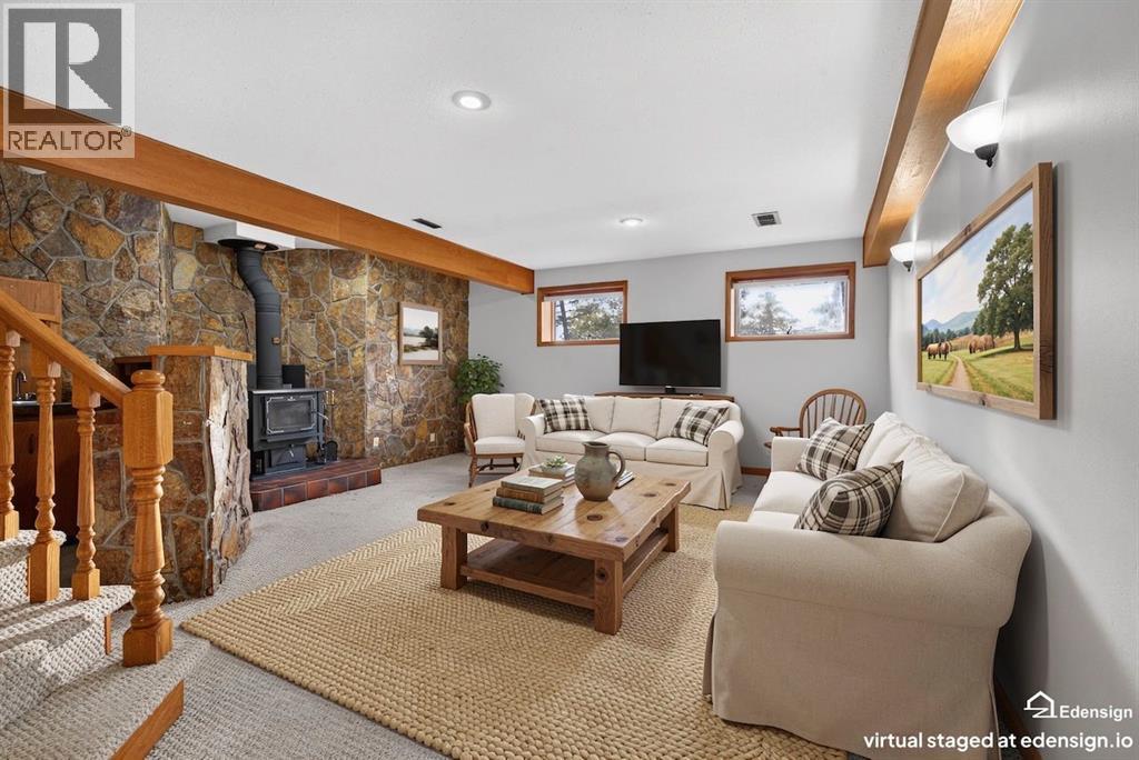 Listing photo – 320045 Range Road 241, Rural Kneehill County