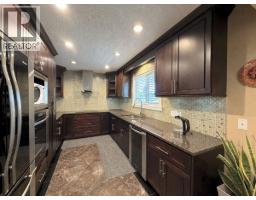 5885 Lincoln Street, Vancouver, BC V5R4P8 Photo 6