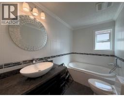 5885 Lincoln Street, Vancouver, BC V5R4P8 Photo 13