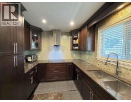 5885 Lincoln Street, Vancouver, BC V5R4P8 Photo 9