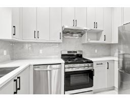 101 14275 Melrose Drive, Surrey, BC V3R5R3 Photo 14