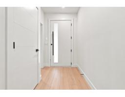 101 14275 Melrose Drive, Surrey, BC V3R5R3 Photo 7