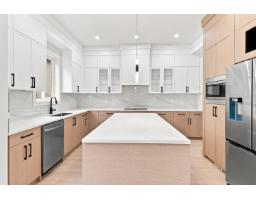 101 14275 Melrose Drive, Surrey, BC V3R5R3 Photo 10