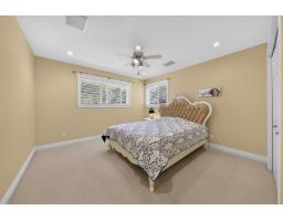 17377 28a Avenue, Surrey, BC V3Z0E7 Photo 19