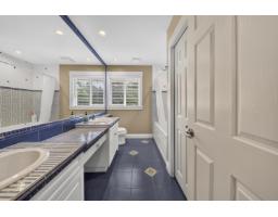 17377 28a Avenue, Surrey, BC V3Z0E7 Photo 25
