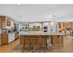 17377 28a Avenue, Surrey, BC V3Z0E7 Photo 15