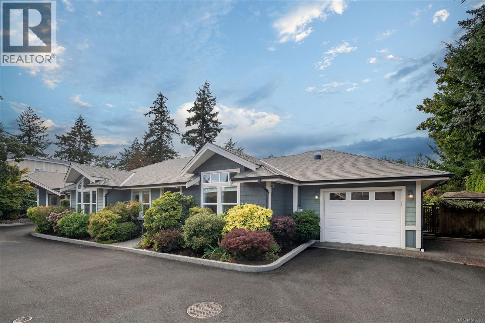 Property for sale at 6 707 Greenlea Dr