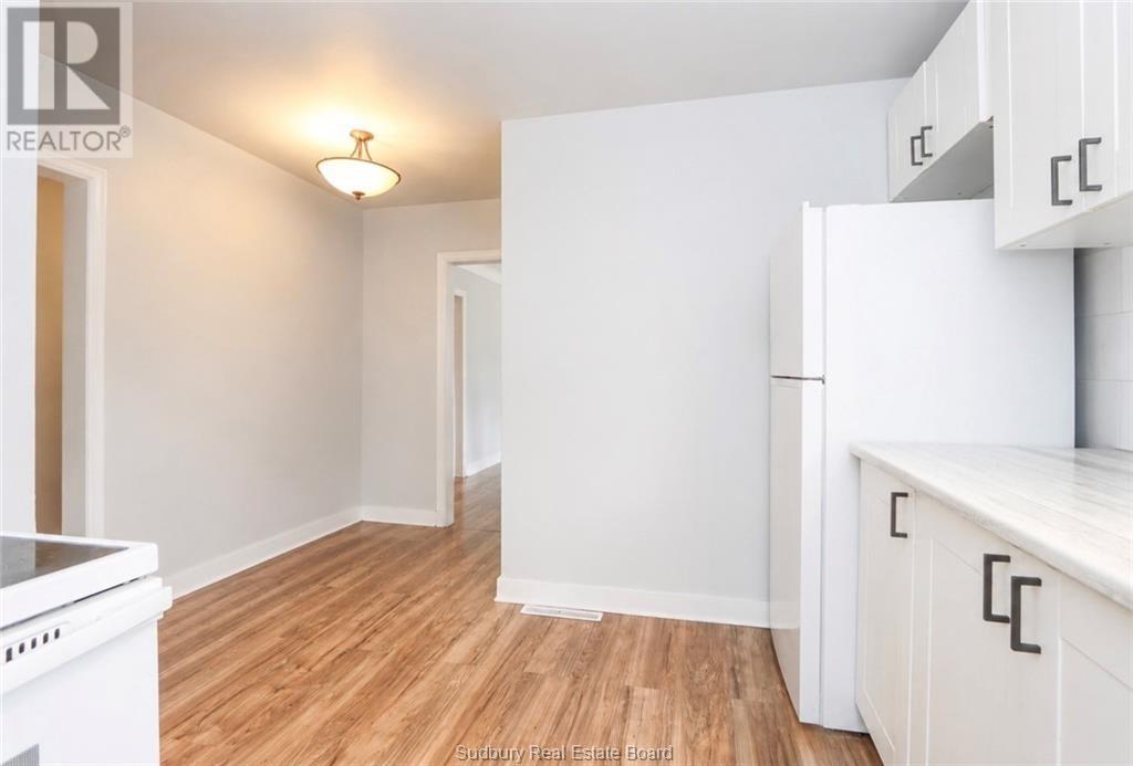 478 Ash Street - 15