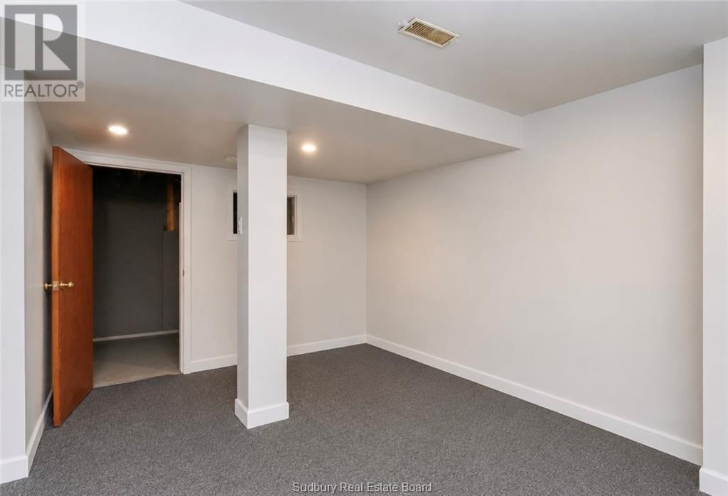 478 Ash Street - 22