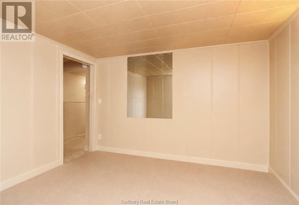 478 Ash Street - 29