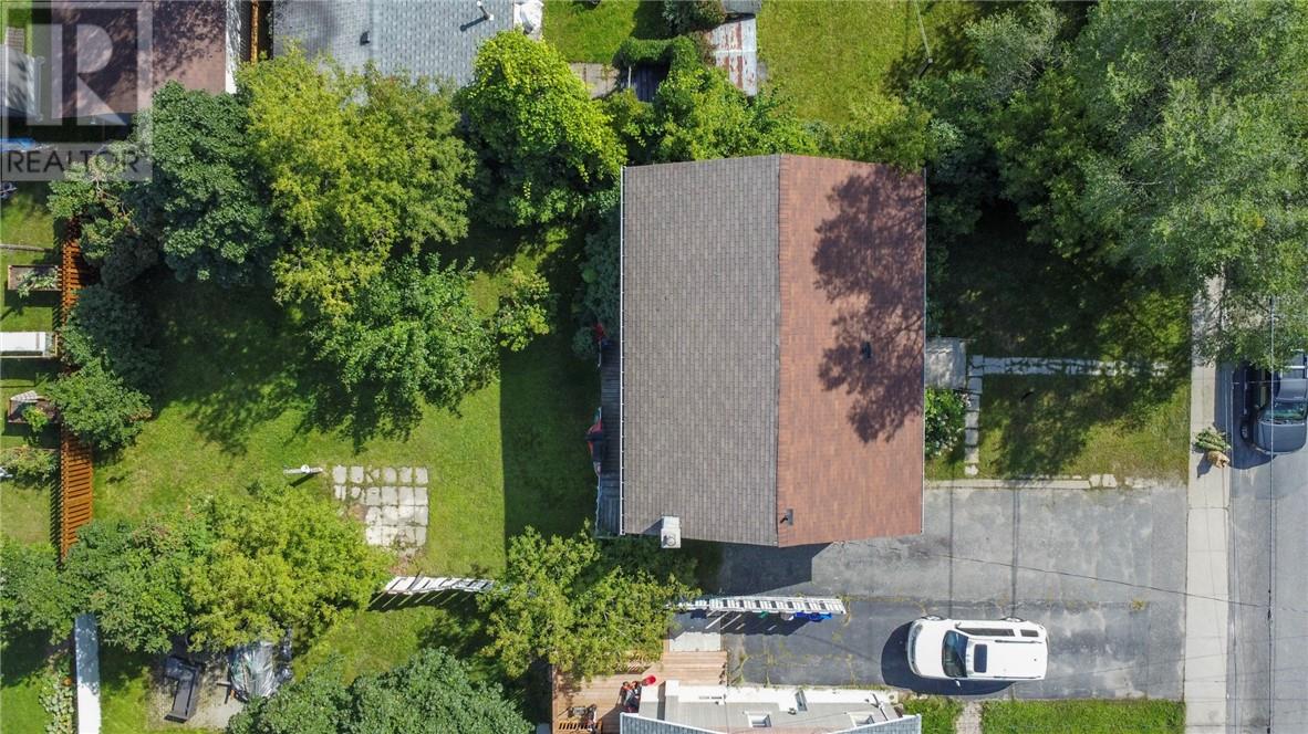 478 Ash Street - 31