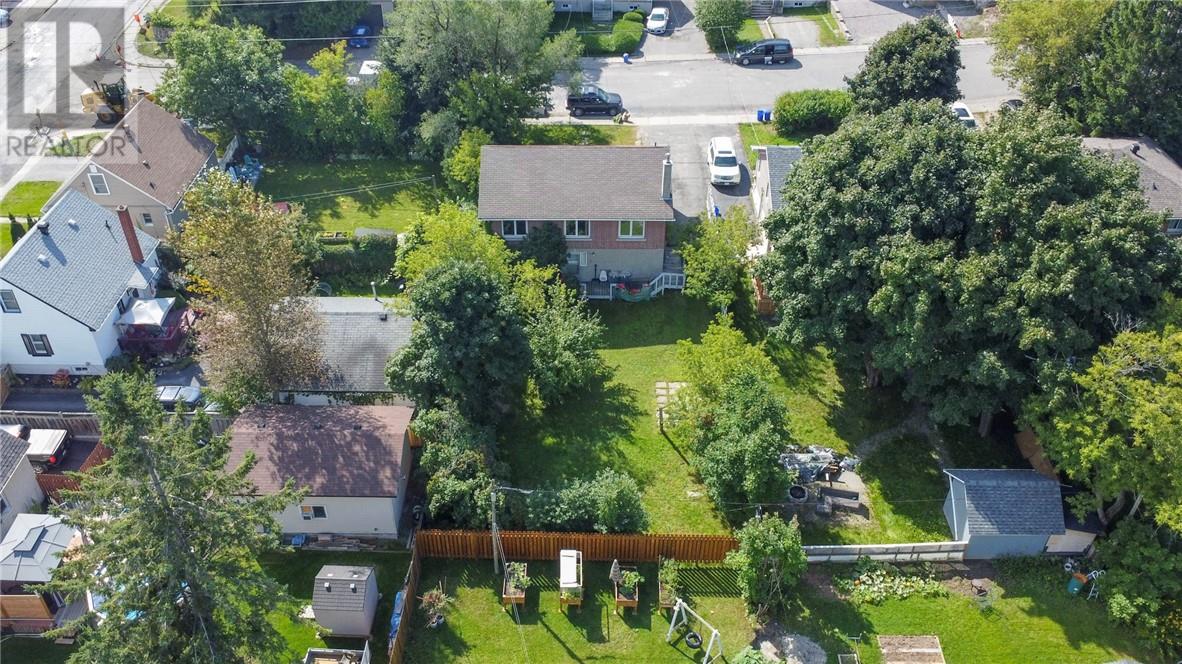 478 Ash Street - Image 34