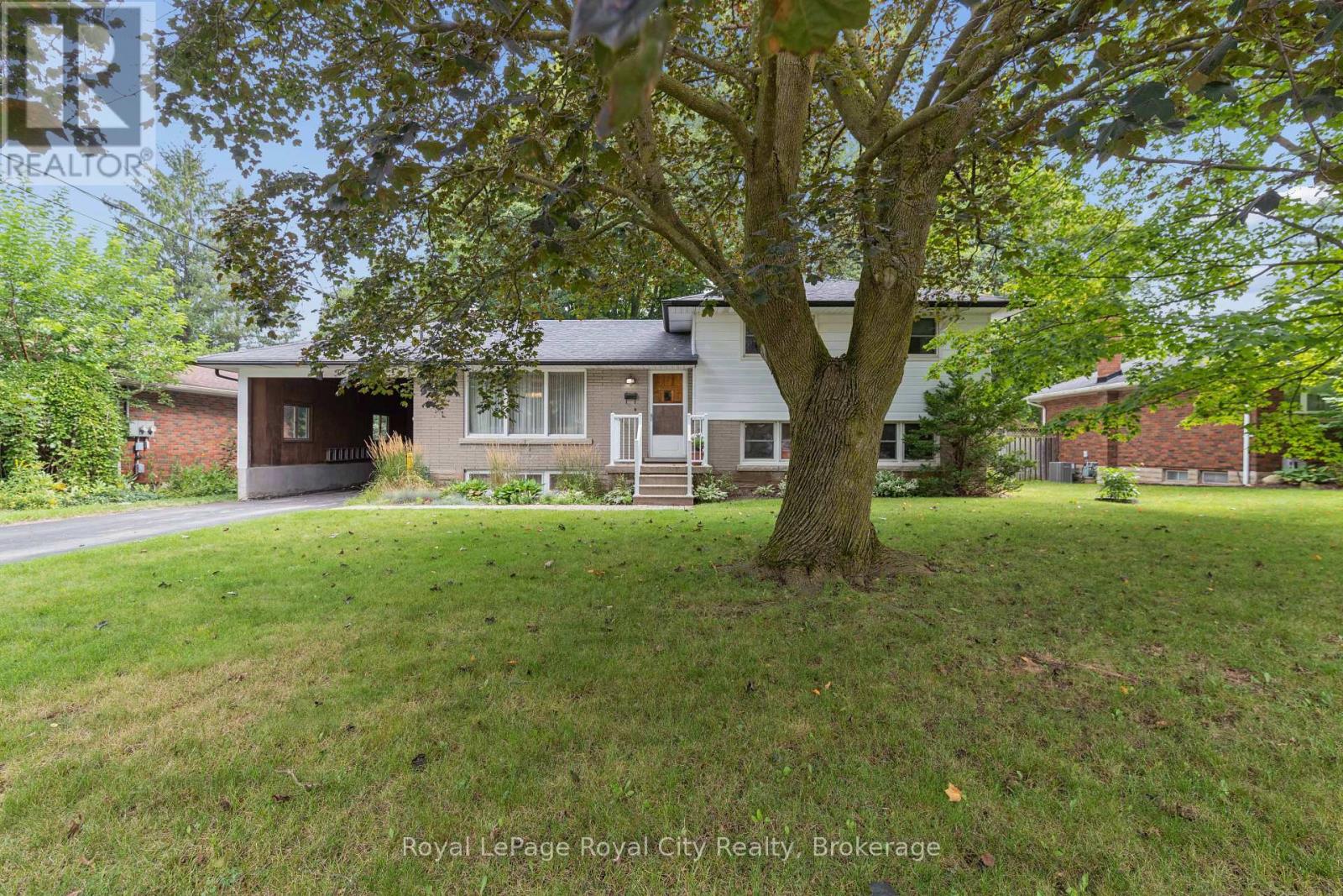 62 RODNEY BOULEVARD - 1