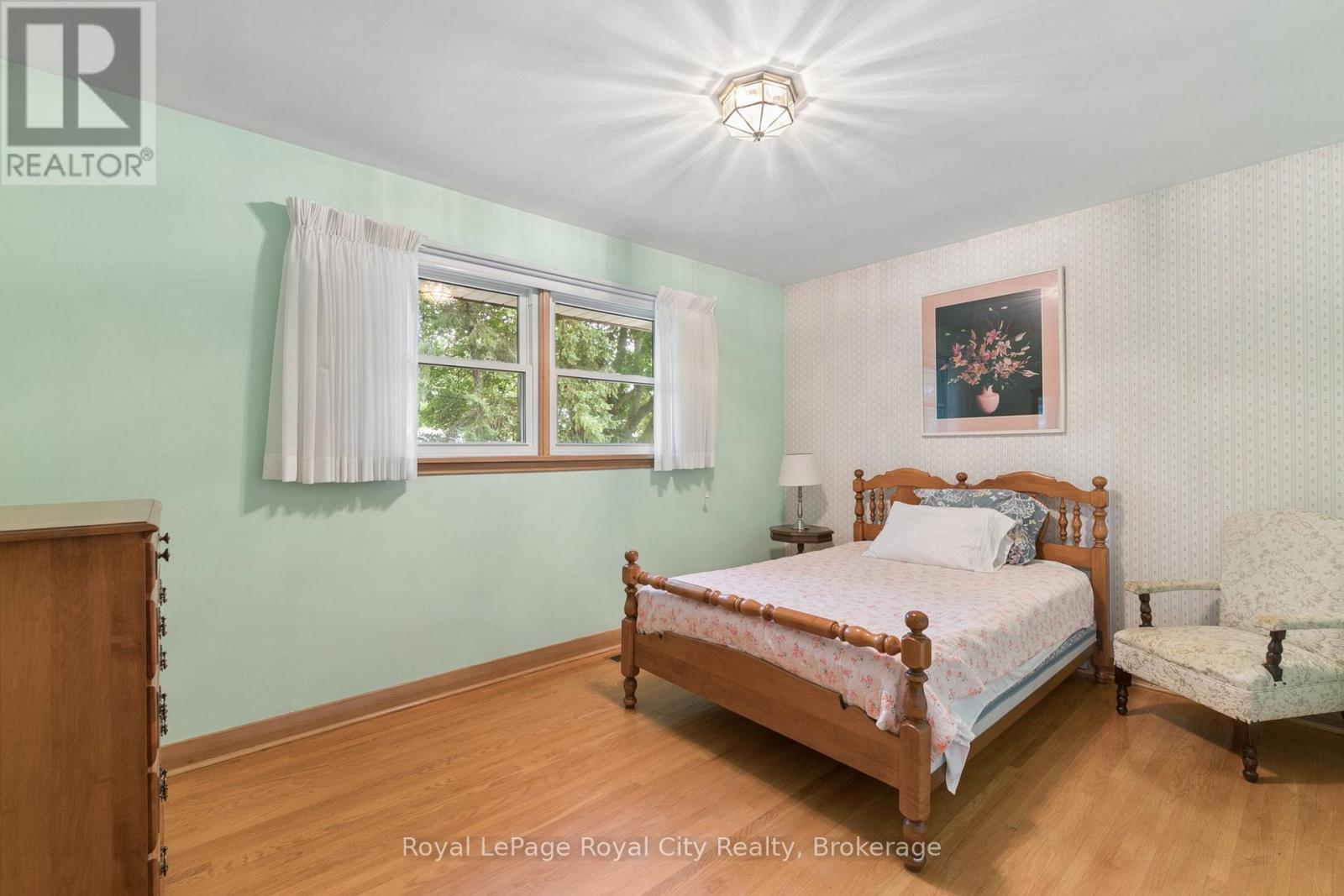 62 RODNEY BOULEVARD - Image 21