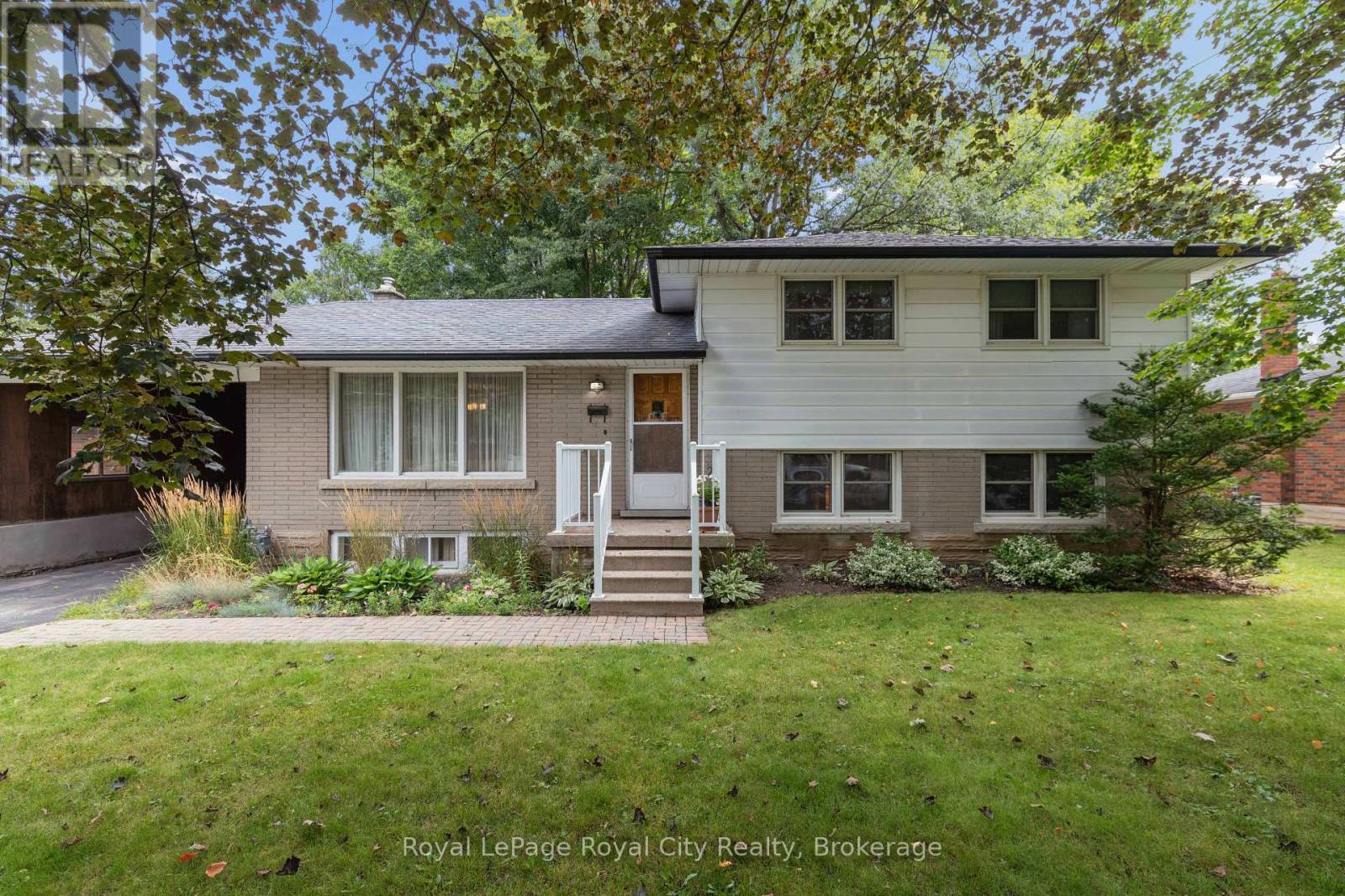 62 RODNEY BOULEVARD - 3