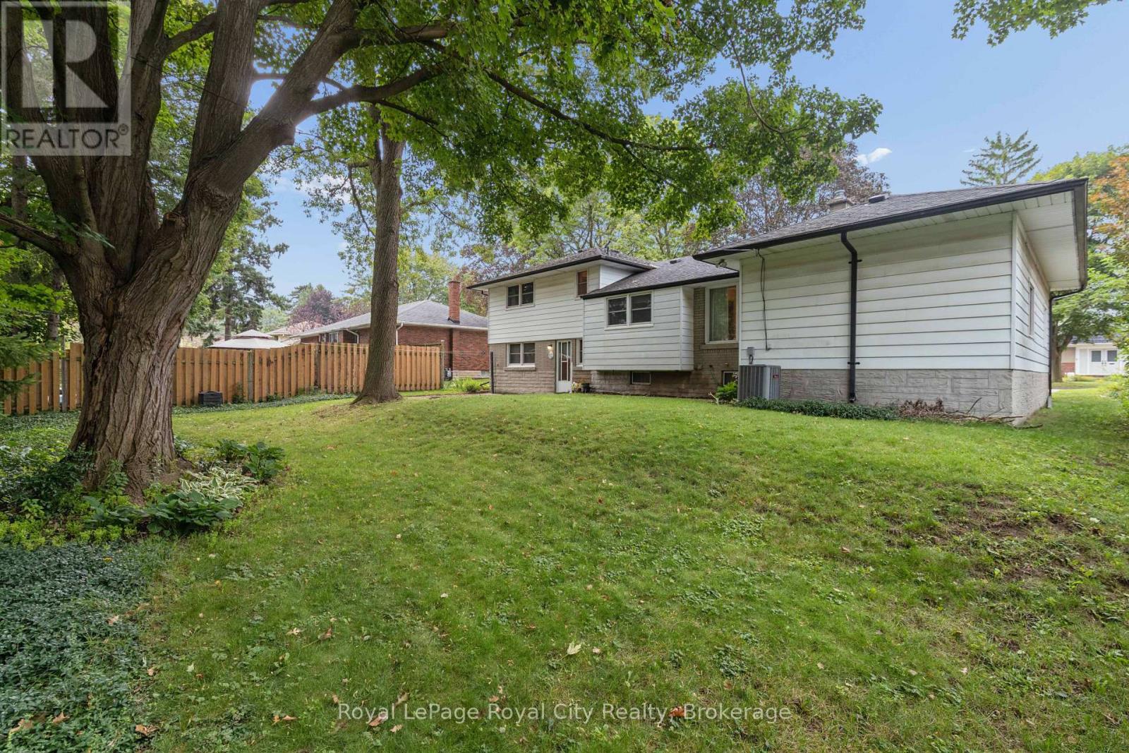 62 RODNEY BOULEVARD - Image 31