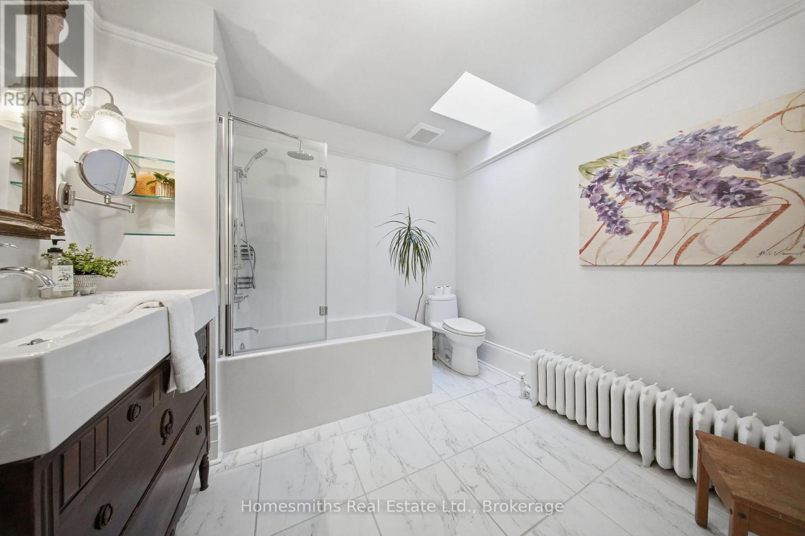 35 BEECH AVENUE - Image 40