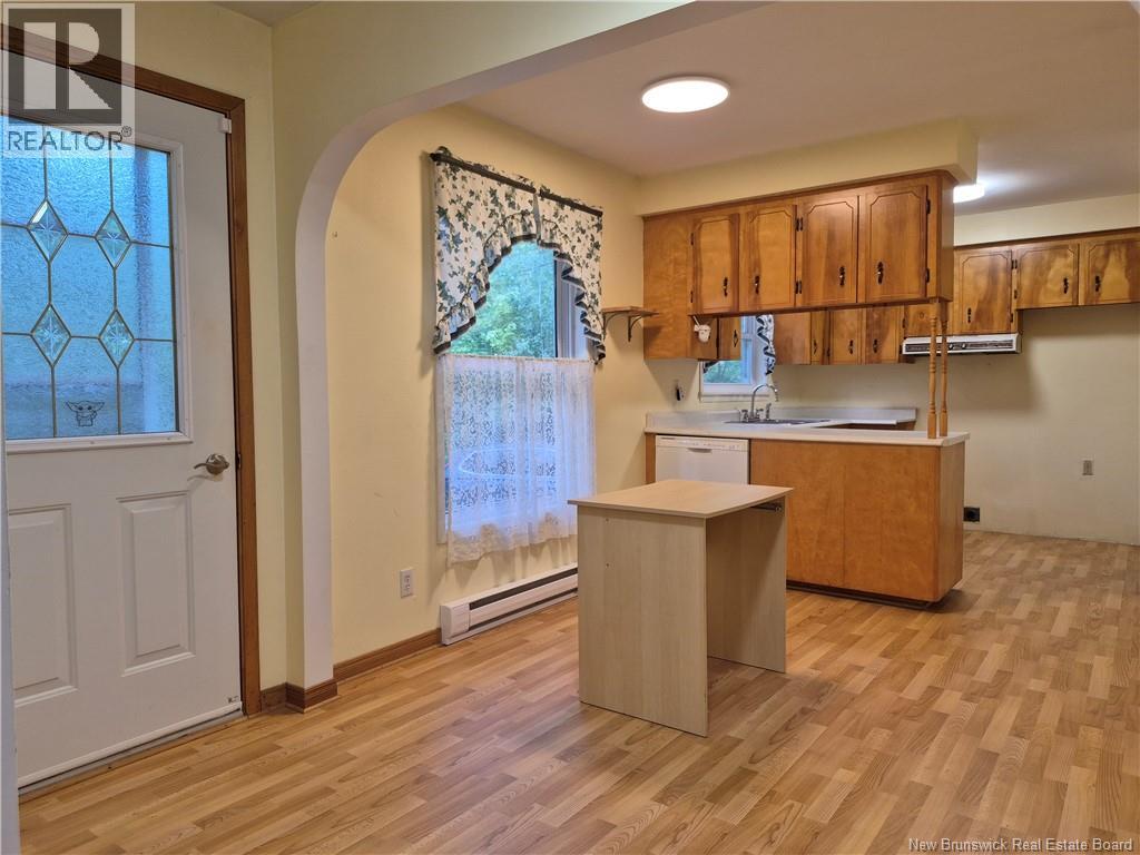 41 Balsam Drive, Rusagonis — photo 8