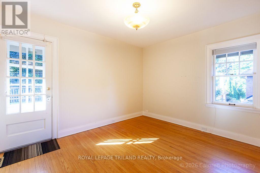 7 CHALMERS STREET - Image 32